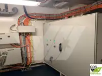 住宿驳船 待售
