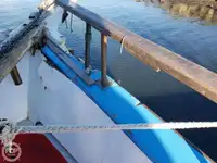 渡轮 待售