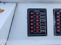渡轮 待售