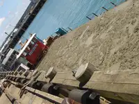 驳船 待售