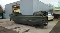 工作船 待售
