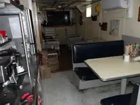 科考船 待售