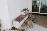 渡轮 待售