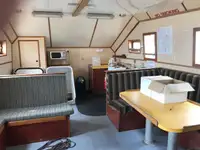 拖船 待售