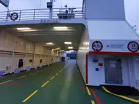 滚装船 待售
