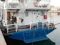 工作船 待售
