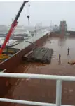 登陆艇，坦克 待售