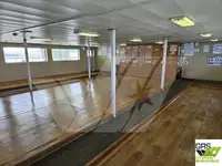 登陆艇，坦克 待售