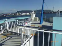 渡轮 待售