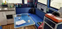滚装船 待售