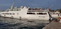 渡轮 待售