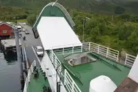 滚装船 待售