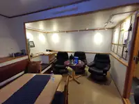 滚装船 待售
