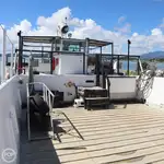 登陆艇，坦克 待售