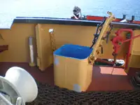 拖船 待售