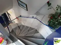 渡轮 待售