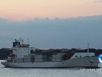 冷藏船 待售