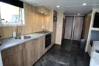 拖船 待售