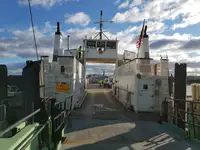 RoPax船 待售