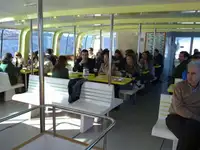 渡轮 待售