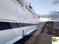 滚装船 待售