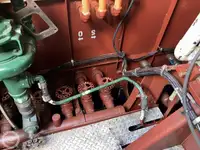登陆艇，坦克 待售