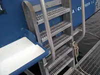切船 待售