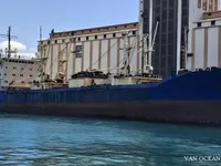 冷藏船 待售