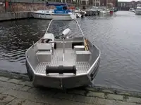 工作船 出售