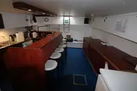 驳船 待售