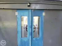 渡轮 待售