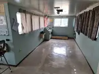 滚装船 待售