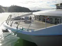 双体船 待售