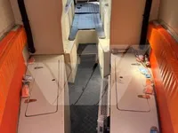 工作船 待售