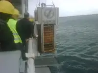工作船 待售