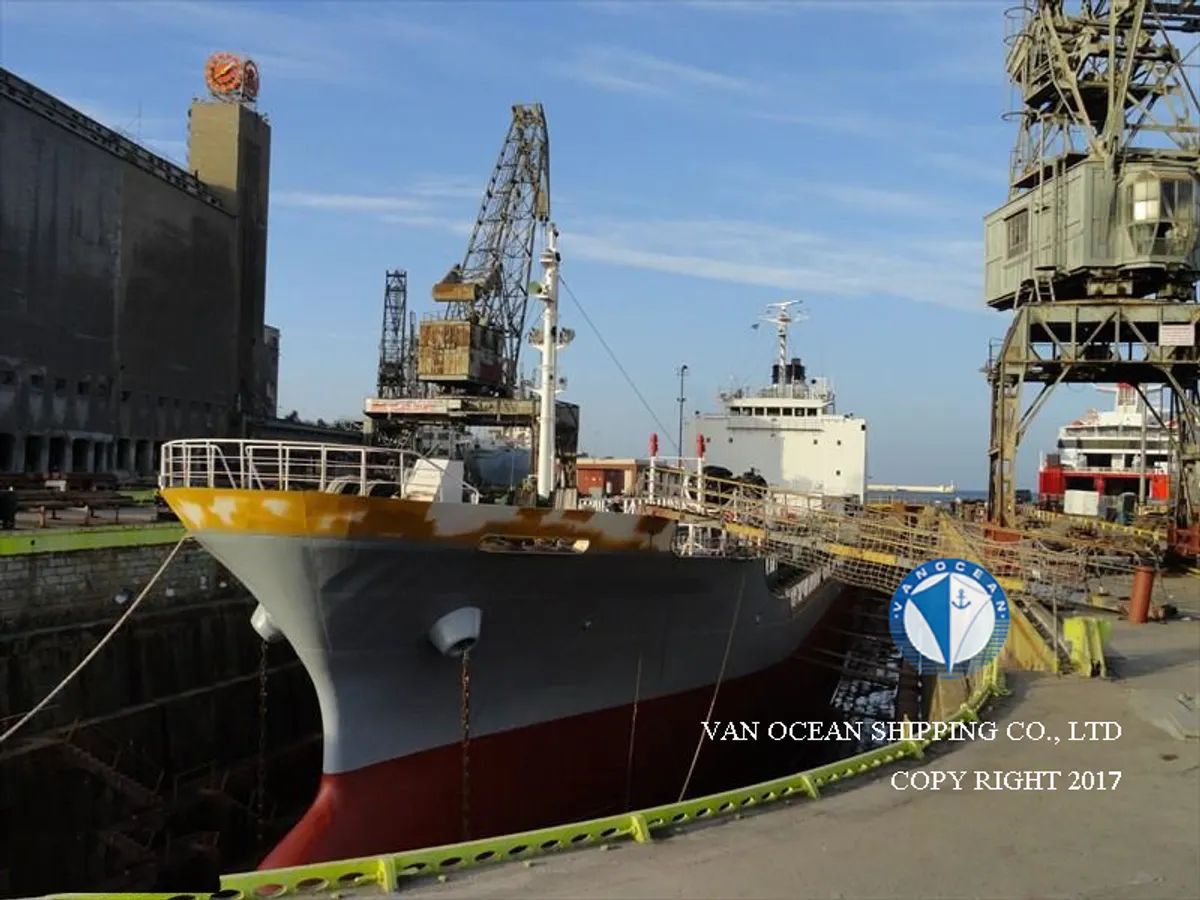 油/化学品油轮 待售