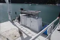 双体船 待售