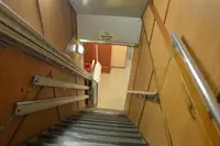 滚装船 待售
