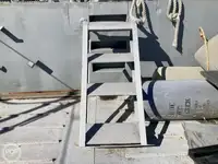 登陆艇，坦克 待售