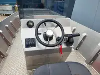 工作船 待售