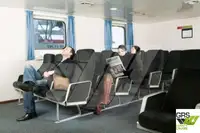 滚装船 待售