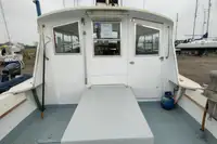 工作船 待售