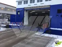 滚装船 待售