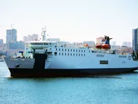 RoPax船 待售