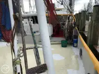 拖网渔船 待售