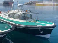 引航船 待售