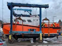 Wind farm service vessel 出售