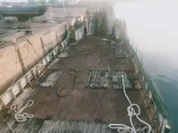 登陆艇，坦克 待售