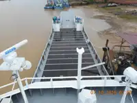 集装箱船 待售