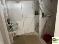 供应船 待售